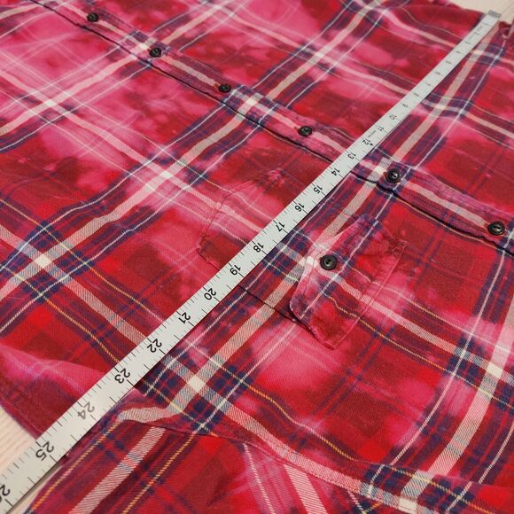 URBNVTG Mens Jakke Patch Flannel Size XL Red Upcycled OOAK 90s Grunge Acid Wash - Picture 13 of 16